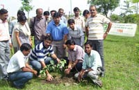 Plantation-drive-at-Bombay-Hospital-square